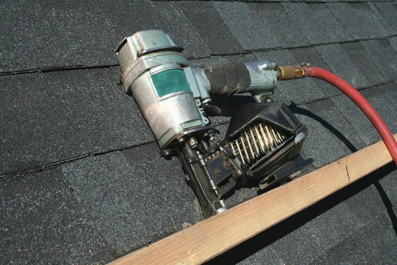 professional roof maintenance service 